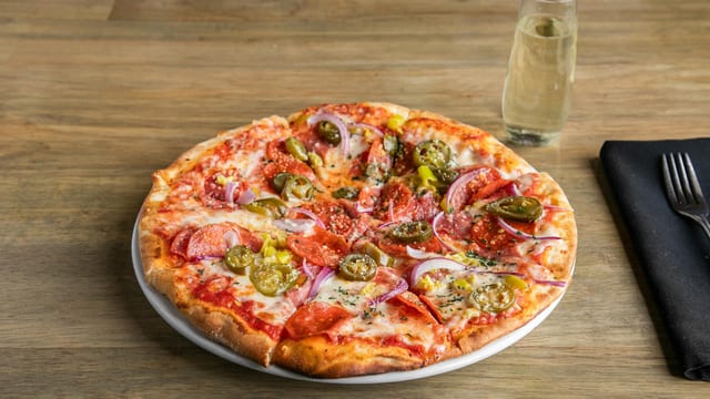 16" Spicy Sicily.